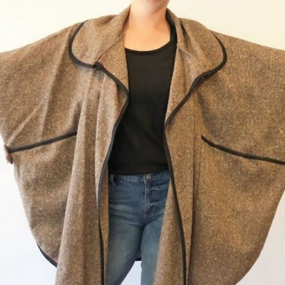 Monocracy USA 🇺🇸 made cape/poncho one size fits most - Picture 8 of 12